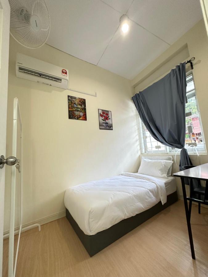 22A Hostel George Town  Kültér fotó