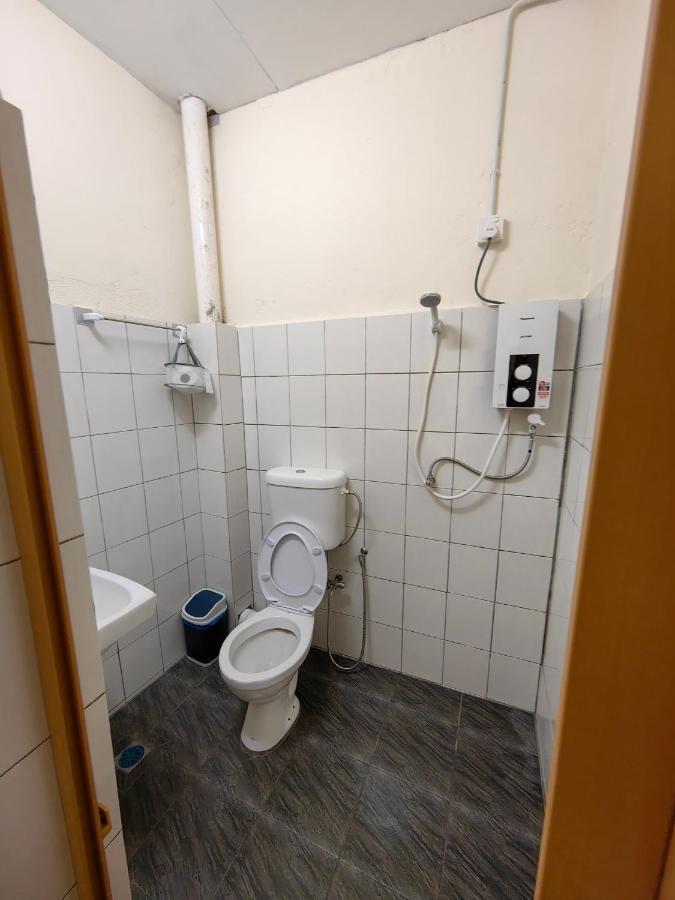 22A Hostel George Town  Kültér fotó