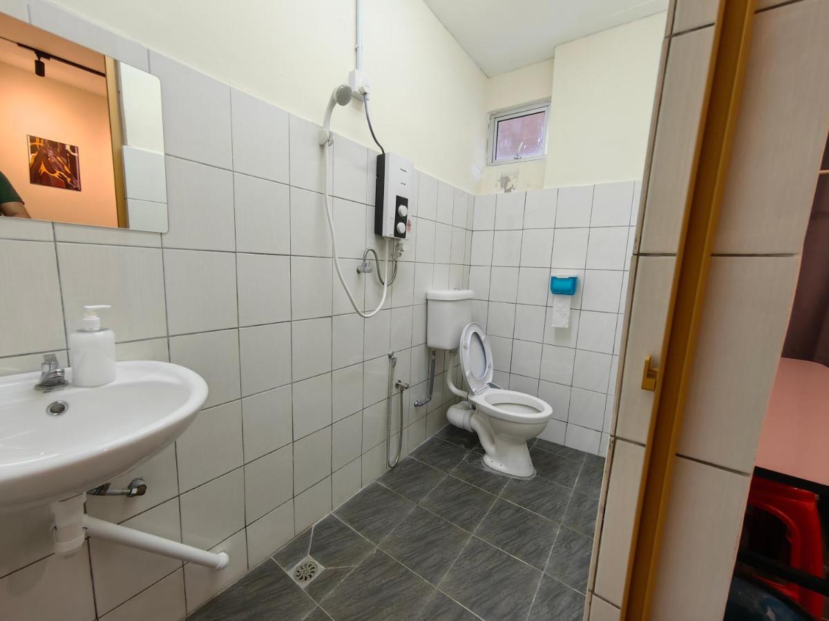 22A Hostel George Town  Kültér fotó